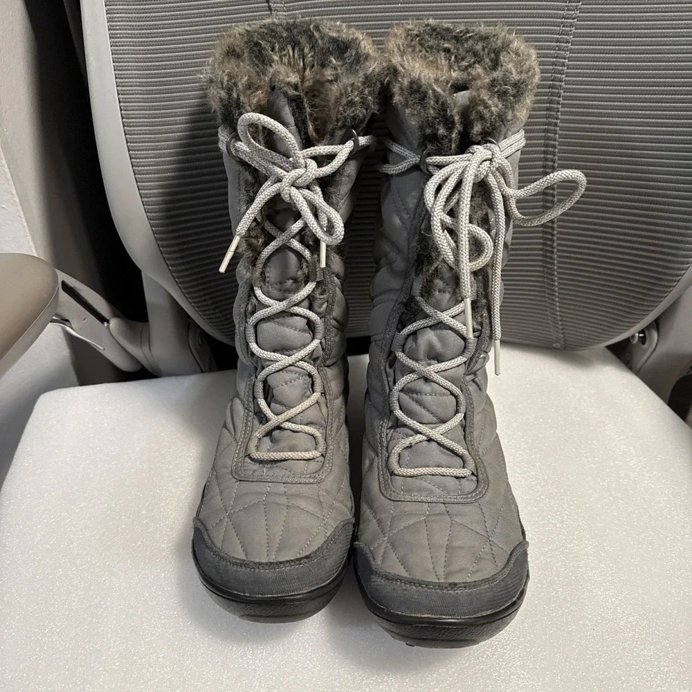 Columbia Women's Minx Mid III Black Boots Waterproof Sz 9 Winter Snow Omni- Grip